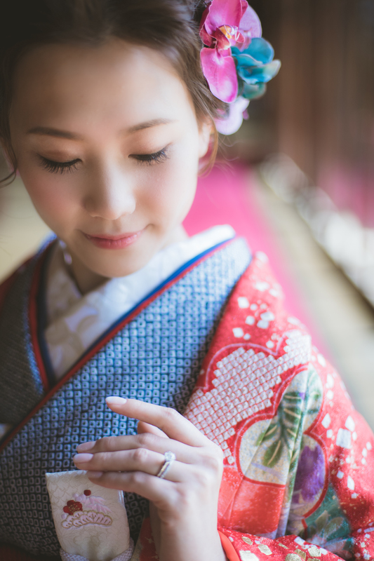 色打掛で前撮り撮影をされた花嫁さまをご紹介させていただきます。