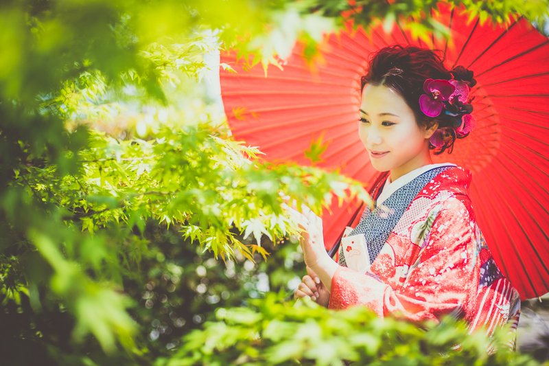色打掛で前撮り撮影をされた花嫁さまをご紹介させていただきます。