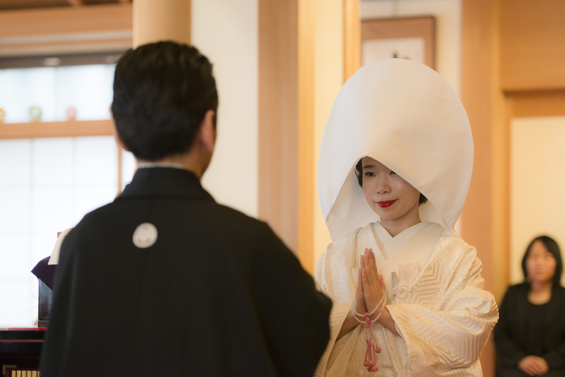 立正寺で仏前式をされた和装花嫁さまをご紹介いたします(白無垢→色打掛)