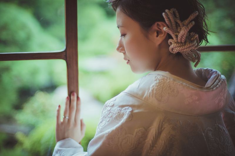 CUCURUフォトプランで前撮りされた和装花嫁さまをご紹介いたします(白無垢・ロケーション)