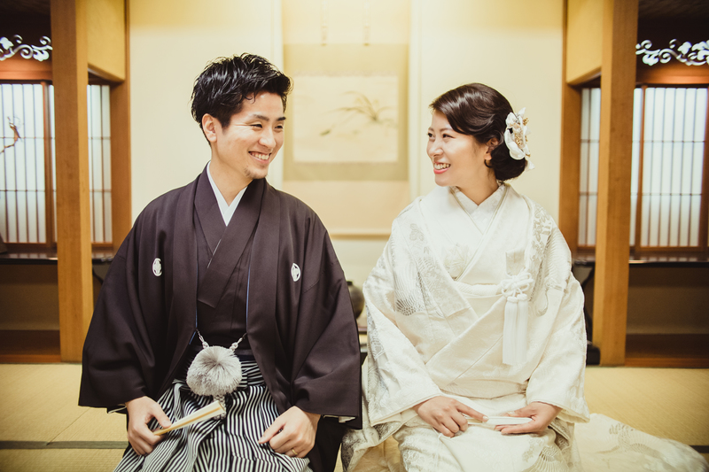 白無垢でロケーション撮影をされた先輩花嫁さまをご紹介いたします。- CUCURUフォトプラン