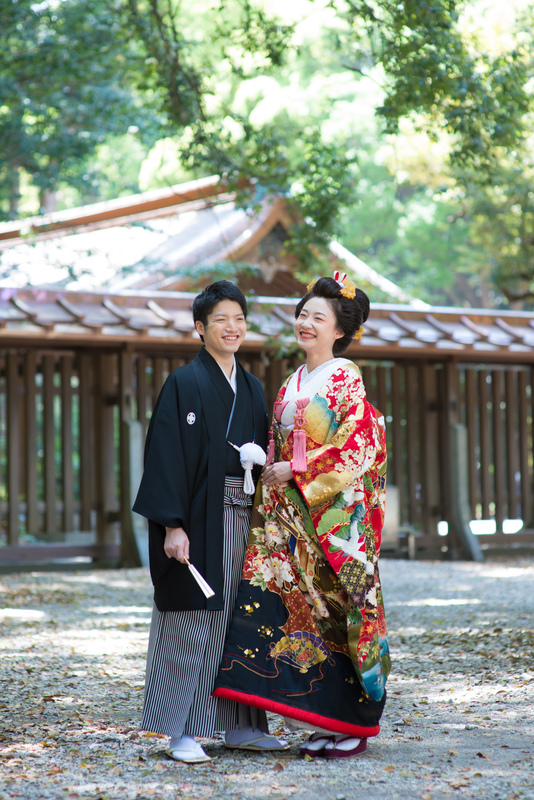 CUCURUの色打掛でお式をされた和装花嫁さまをご紹介